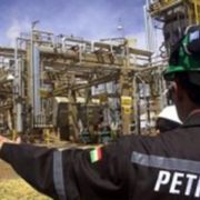 Petrobras Menemukan Akumulasi Minyak Campos Casin di lapisan pra garam