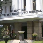 Kementerian ESDM Diminta Konsekuen Jalankan Formula Harga BBM