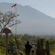 Update Aktivitas Gunung Agung  Masih Status Awas