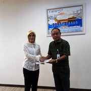 Menteri Rini Tandatangani SK Nicke Jadi Direktur SDM Pertamina
