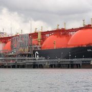 Pertamina – Badak NGL Bangun PLTS Rp 67 Miliar
