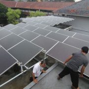 PLTS Jakabaring 2 MW Harus Beroperasi Februari 2018