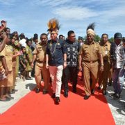 KESDM Resmikan PLTM Papua Barat