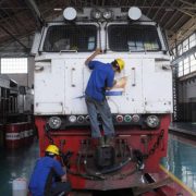 Kememterian ESDM Rekomendasikan B5 untuk Bahan Bakar Lokomotif