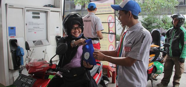 Takjil Gratis Hingga Ustadz Keliling di SPBU Pertamina Jabodetabek