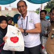 PLN Peduli Gelar Bazaar Sembako di Bandung