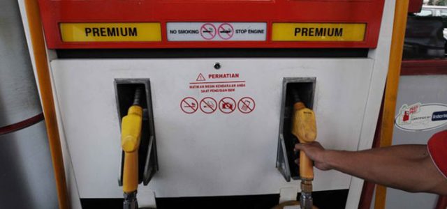 Izinkan SPBU Jual Premium, Bentuk Nyata Langkah Mundur Pemerintah