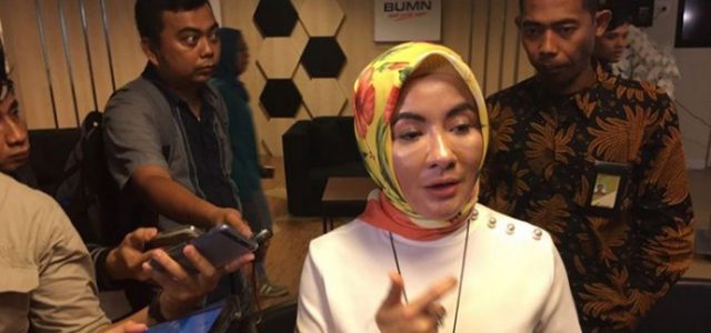 Nicke Widyawati Hadiri RDP Komisi VI DPR Bahas Kemajuan Holding Migas