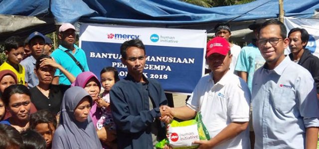 Pertamina Salurkan Bantuan Pengungsi Lombok di 12 Titik