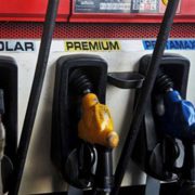 Petugas SPBU Pertamina Semangat Layani BBM di Tengah Bencana