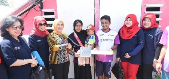 Dirut Pertamina Hibahkan 250 Unit Rumah Transisi di Lombok