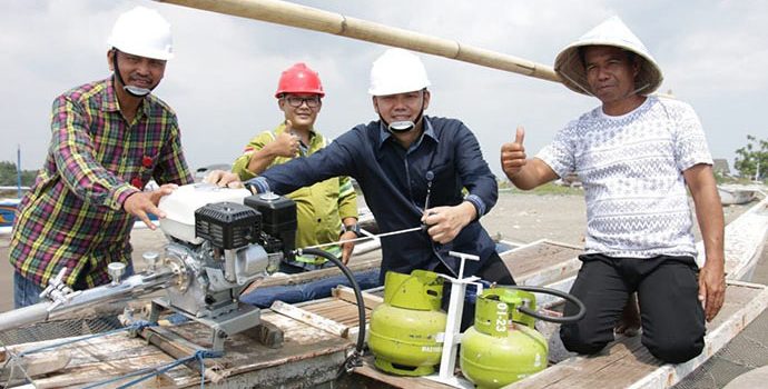 Pertamina Salurkan Konverter Kit LPG Untuk Nelayan di Sulsel dan Sumut