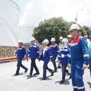 Menteri Rini Dorong Pertamina Penuhi Kebutuhan BBM Masyarakat Palu