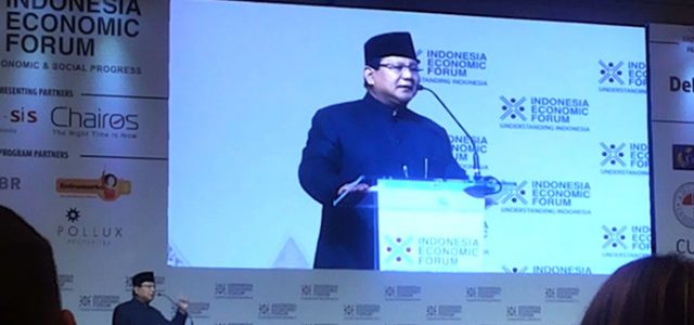 Prabowo Soroti Soal Air Laut Merambah ke Istana Negara