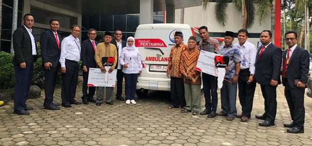 Pertamina Sumbagsel Serahkan Ambulans untuk Warga