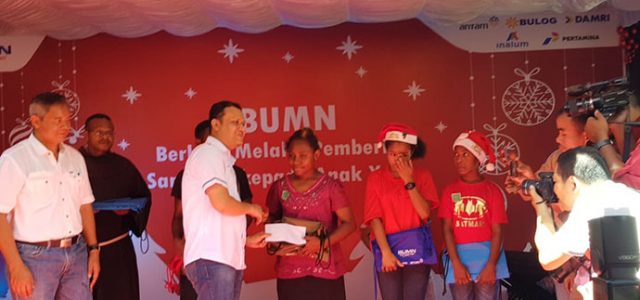 Pertamina MOR VIII Serahkan Bantuan CSR di Jayapura