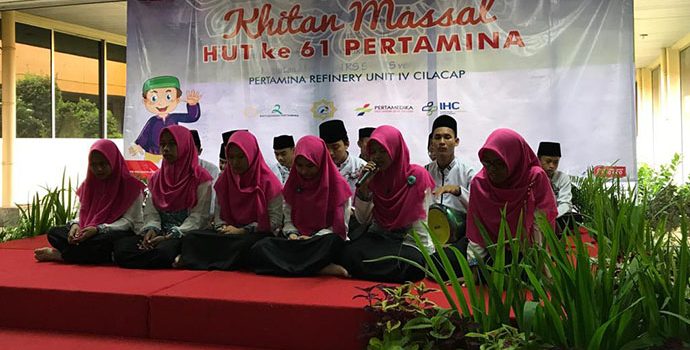 HUT Pertamina ke 61 di Cilacap, Ratusan Anak Ikuti Khitanan Massal