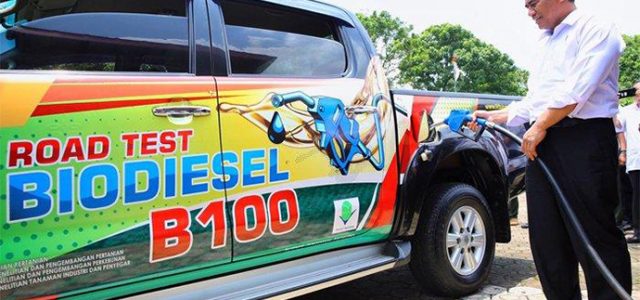 Kementan Berhasil Kembangkan Bahan Bakar Biodisel B-100