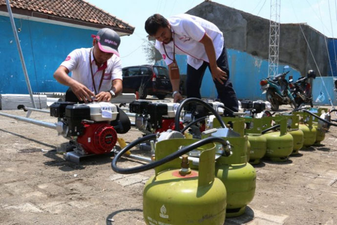 kementerian esdm pasang konverter kit untuk para nelayan dan petani