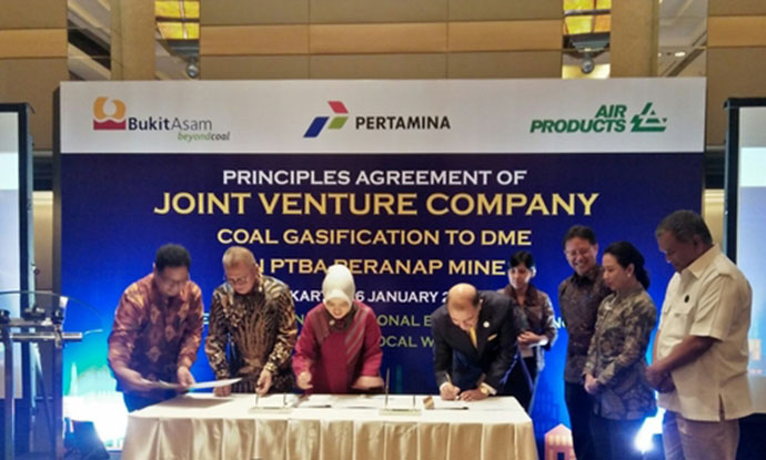 pertamina dan air product garap pabrik hilirisasi batubara menjadi dme