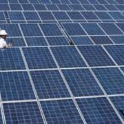 Kementerian ESDM Bangun Penerangan Jalan Umum Manfaatkan Energi Surya