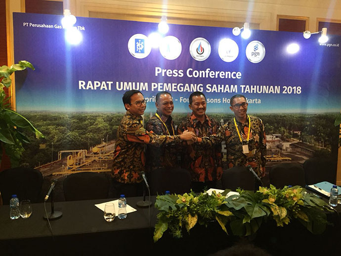 rupslb pt pgn rombak susunan pengurus perusahaan