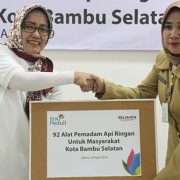 PLN Pusenlis Gelar Simulasi dan Edukasi Pemadaman Kebakaran kepada Warga