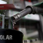 Ekonom: Stop Jual Solar Subsidi, AKR Lakukan Tindakan Wan Prestasi