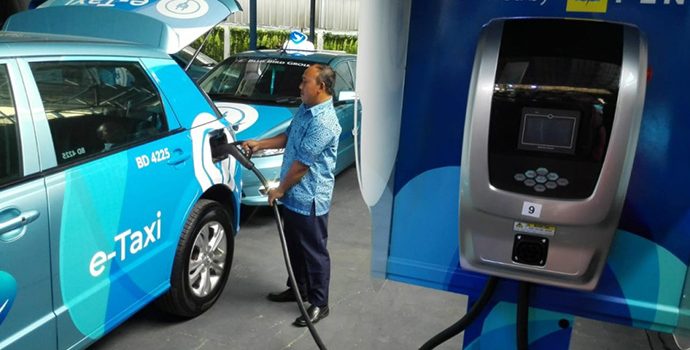 PLN Disjaya Siap Bangun Infrastruktur Fast Charging di 5 Tempat