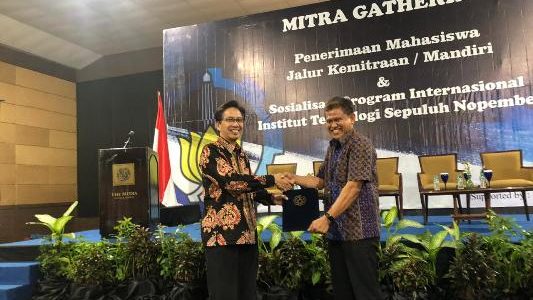 PLN Raih Penghargaan Mitra ITS Kategori BUMN Periode 2017-2019