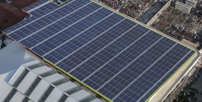 KESDM Bidik Penambahan 1.430 MW Kapasitas PLTS dari BUMN