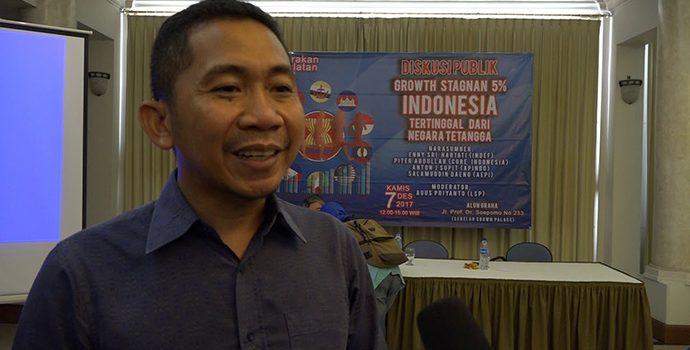 Utang Swasta Pertamina, Kapal Induk yang Jadi Bancakan?