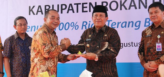 100% Desa di Kabupaten Rokan Hulu Berlistrik