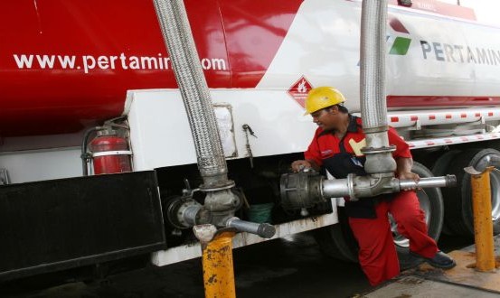 BPH Migas Revisi Surat Edaran, Angkutan Logistik Boleh Serap Solar Bersubsidi