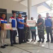 Pertamina Salurkan Bantuan Untuk Pengungsi di Jayapura