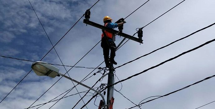 PLN Normalkan Sistem Kelistrikan Pasca Gempa 6,8 SR di Ambon