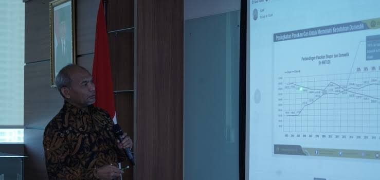 Tingkatkan Produksi Migas, ESDM Minta Kontraktor Gunakan EOR
