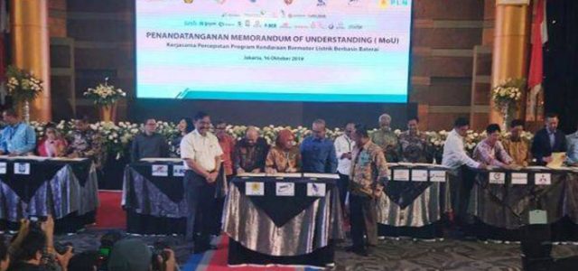 Percepat Program Kendaraan Bermotor Listrik, PLN Gandeng 29 Mitra Strategis