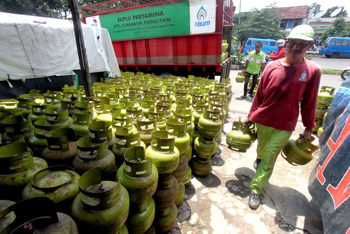 esdm tengah mengevaluasi formula harga gas