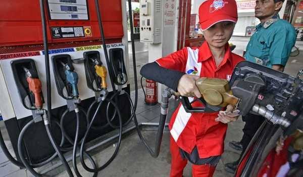 Pemerintah Jamin Pasokan Solar Bersubsidi Cukup