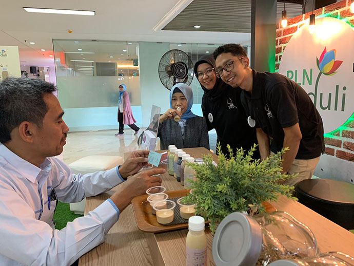 peringati hari disabilitas internasional, pln gelar bazar produk mitra berkebutuhan khusus