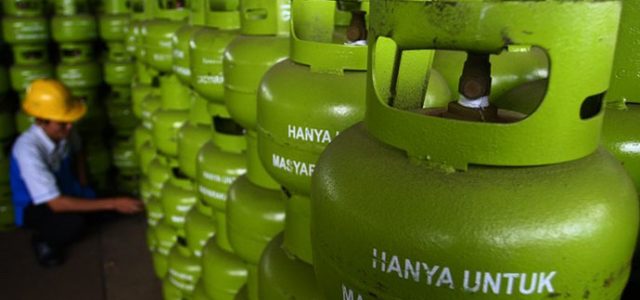 Pengamat: Berlakukan HET Satu Harga Rp 25.000 per Tabung