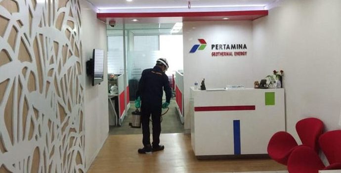 Cegah Covid-19, PGE Sterilkan Kantor dengan Semprot Disinfektan