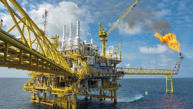 Gara-Gara Rupiah dan Harga Minyak Dunia, Pendapatan Pajak Sektor Migas Drop