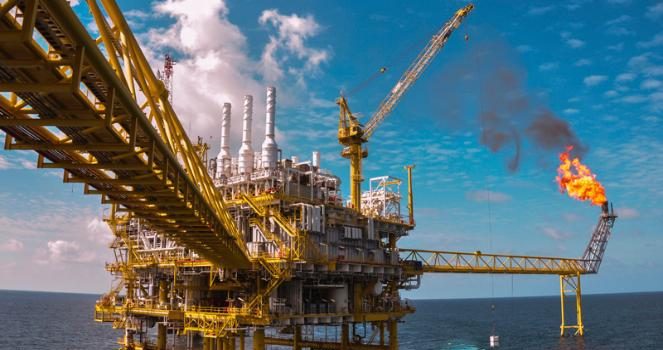 Energy Watch Sanjung Aksi Pertamina Manfaatkan Penurunan Harga Minyak