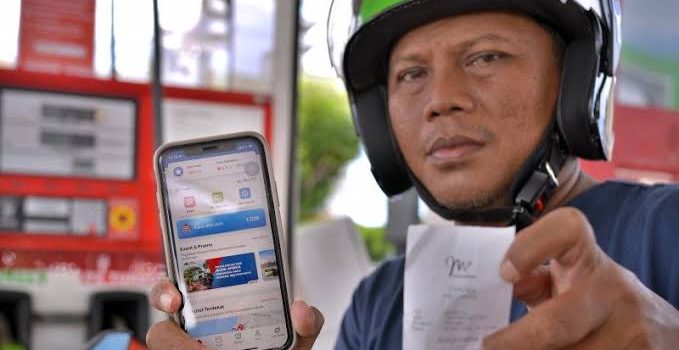 Salurkan BBM ke Konsumen, Pertamina Gunakan Jasa Ojol