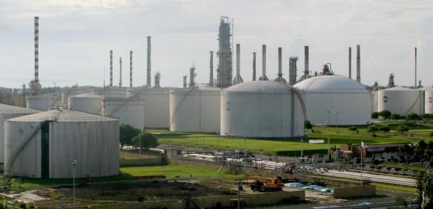 Permintaan BBM Turun hingga 35%, Pertamina Lakukan Pemeliharaan Kilang