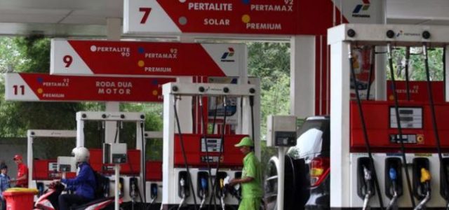Pengamat Sebut Dua Faktor Penyebab Pertamina Tak Naikkan Harga BBM, Apa Saja?
