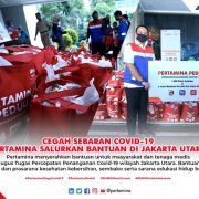 Warga Lansia Dapat Bantuan 1.800 Paket Sembako dari Pertamina 