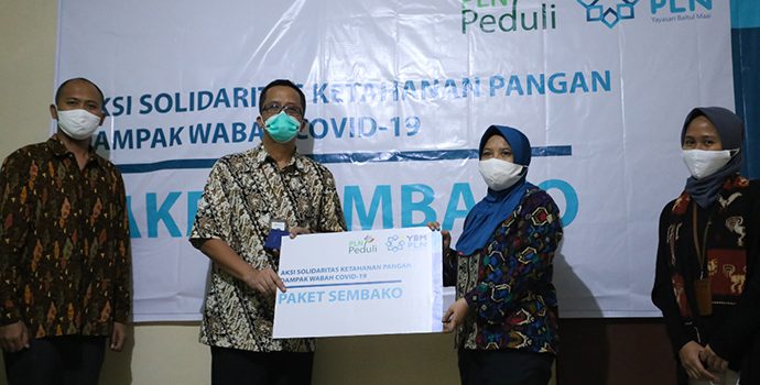 Dukung Pencegahan Covid-19, YBM PLN Salurkan Bantuan Rp 13,4 M